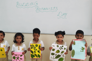 KG1-Blossoms-as-Budding-Botanists-at-Poraiyur-Branch